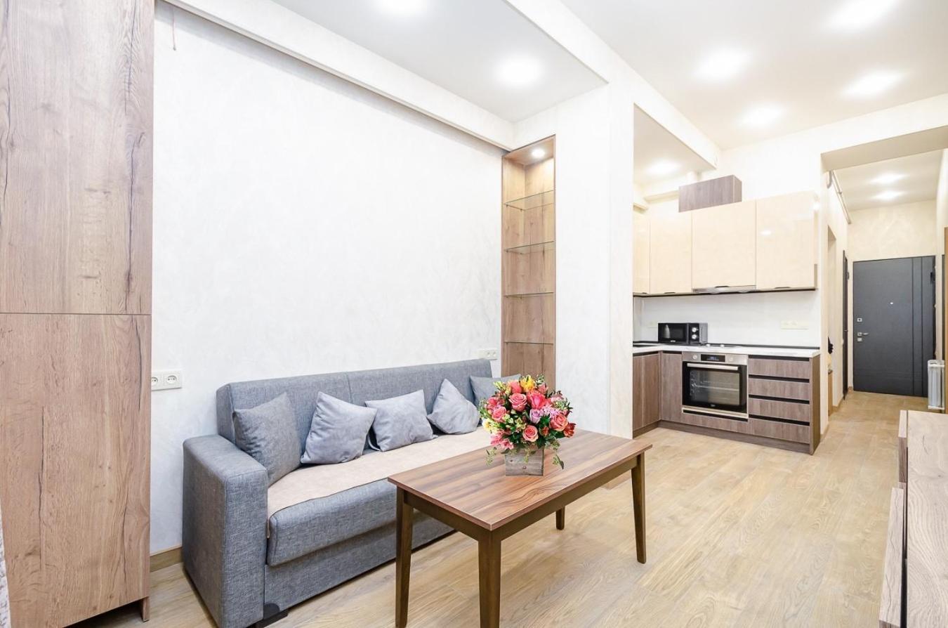 15. Double Room Apartaments With Fresh Style Erivan Exterior foto